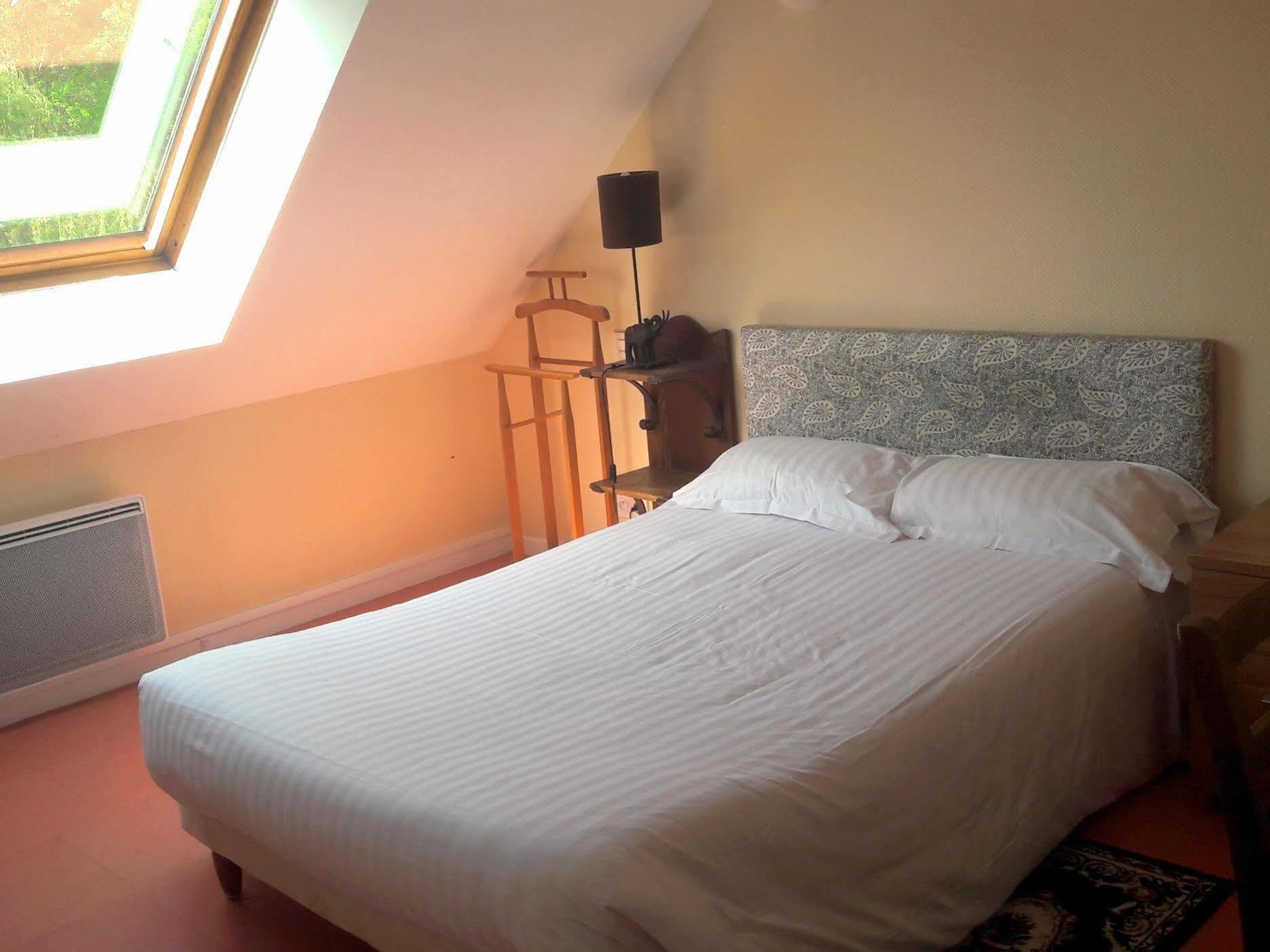 Auberge De L'Omois Baulne-en-Brie Eksteriør bilde